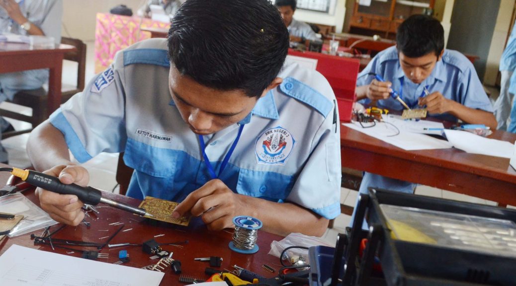 6 Kelebihan SMK Yang Tidak Dipunyai SMA